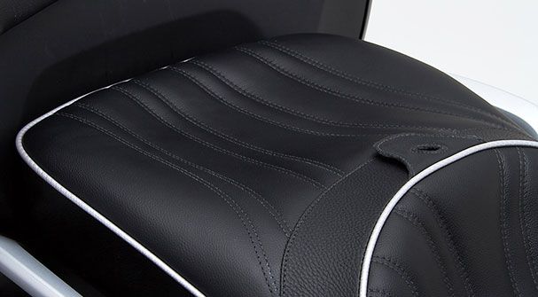 K1600 Grand America