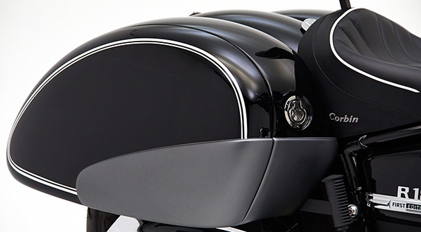 BMW R18