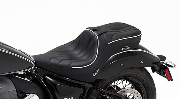 BMW R 18