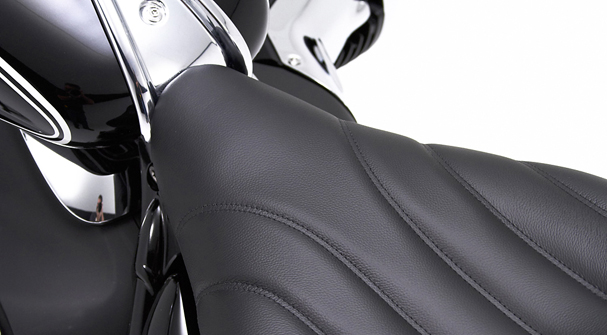 BMW R 18