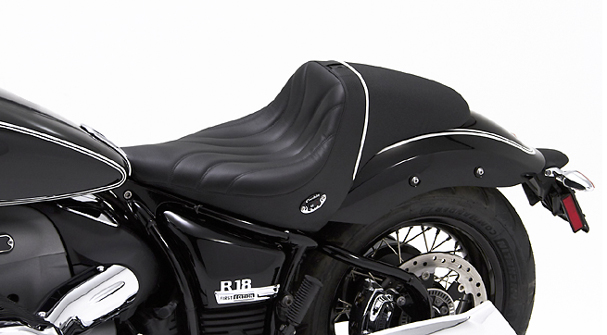 BMW R 18