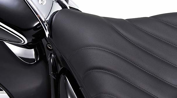 BMW R 18