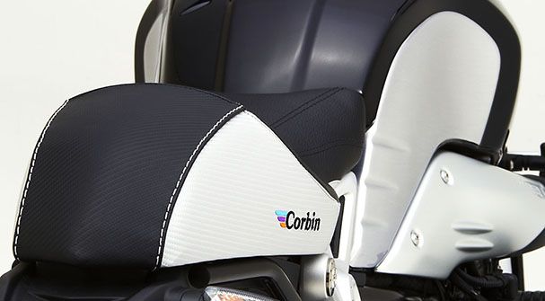 BMW R nine T