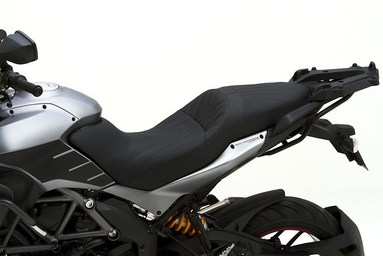 Corbin Seat