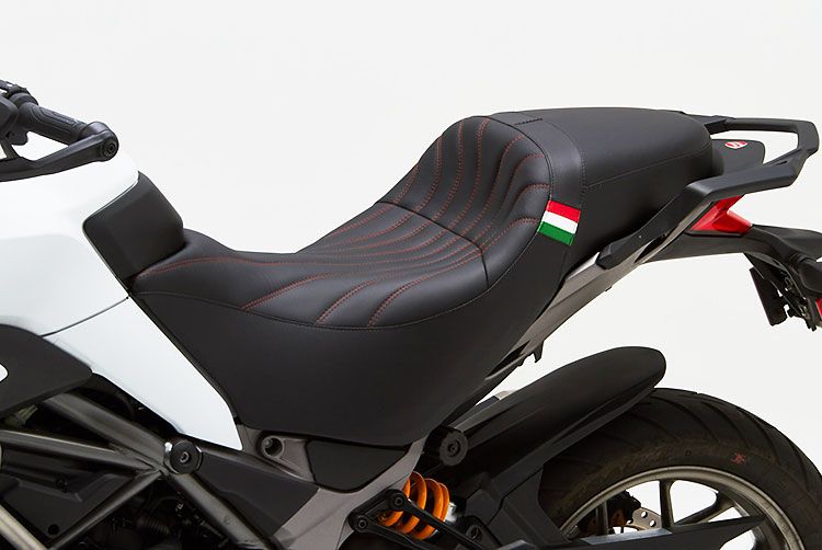 Corbin Seat