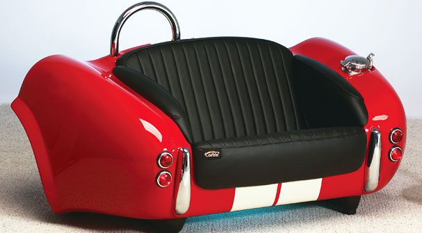 Cobra Style Couch