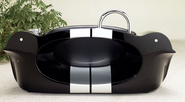 Cobra Style Couch