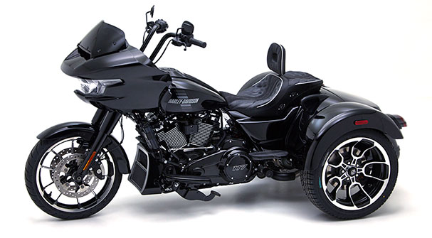 Road Glide 3