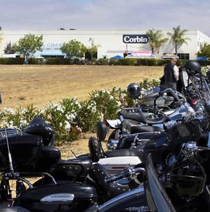 Hollister, CA
