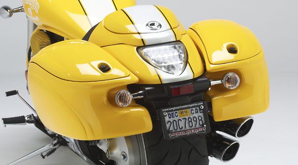 Suzuki Boulevard M109 R