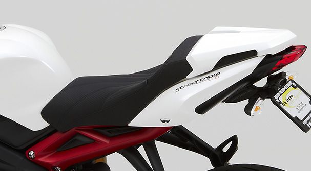 Triumph Street Triple 675