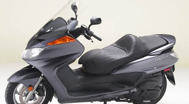 Yamaha Majesty