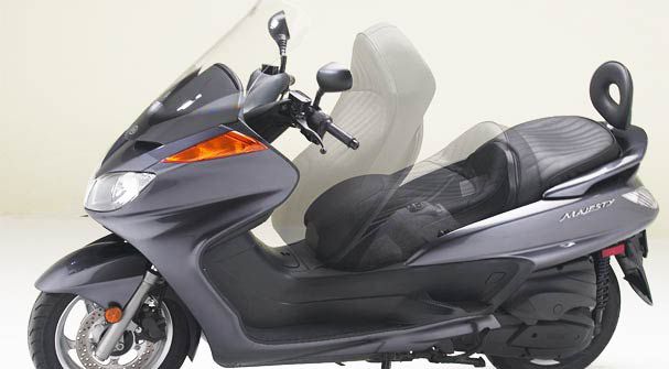 Yamaha Majesty