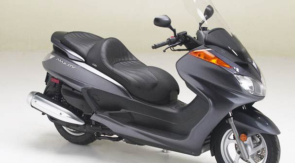 Yamaha Majesty
