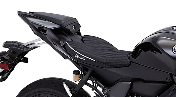 Yamaha R7