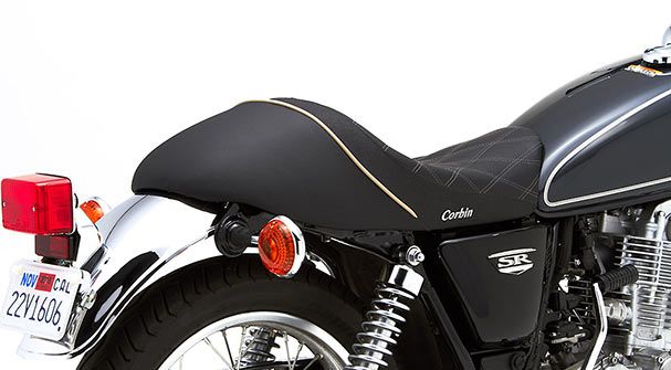 Yamaha SR400